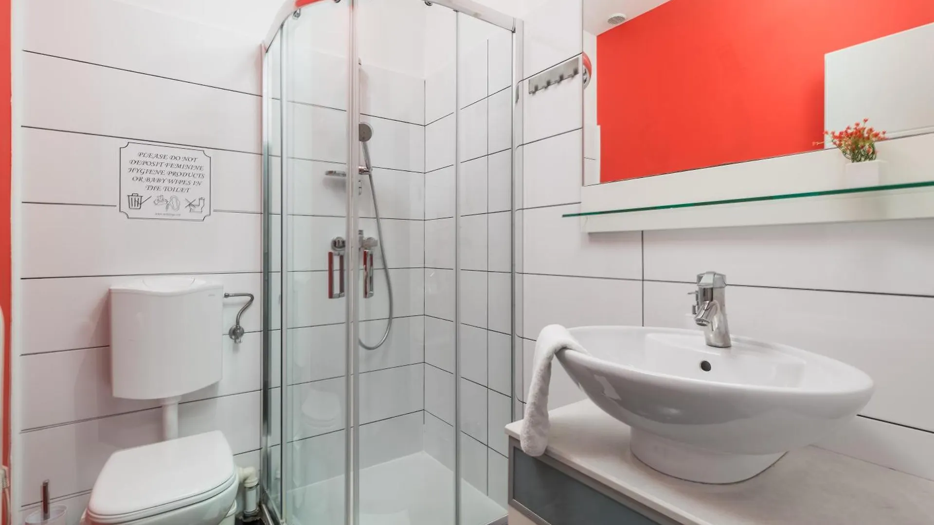 Apartments & Rooms One World  Rijeka
