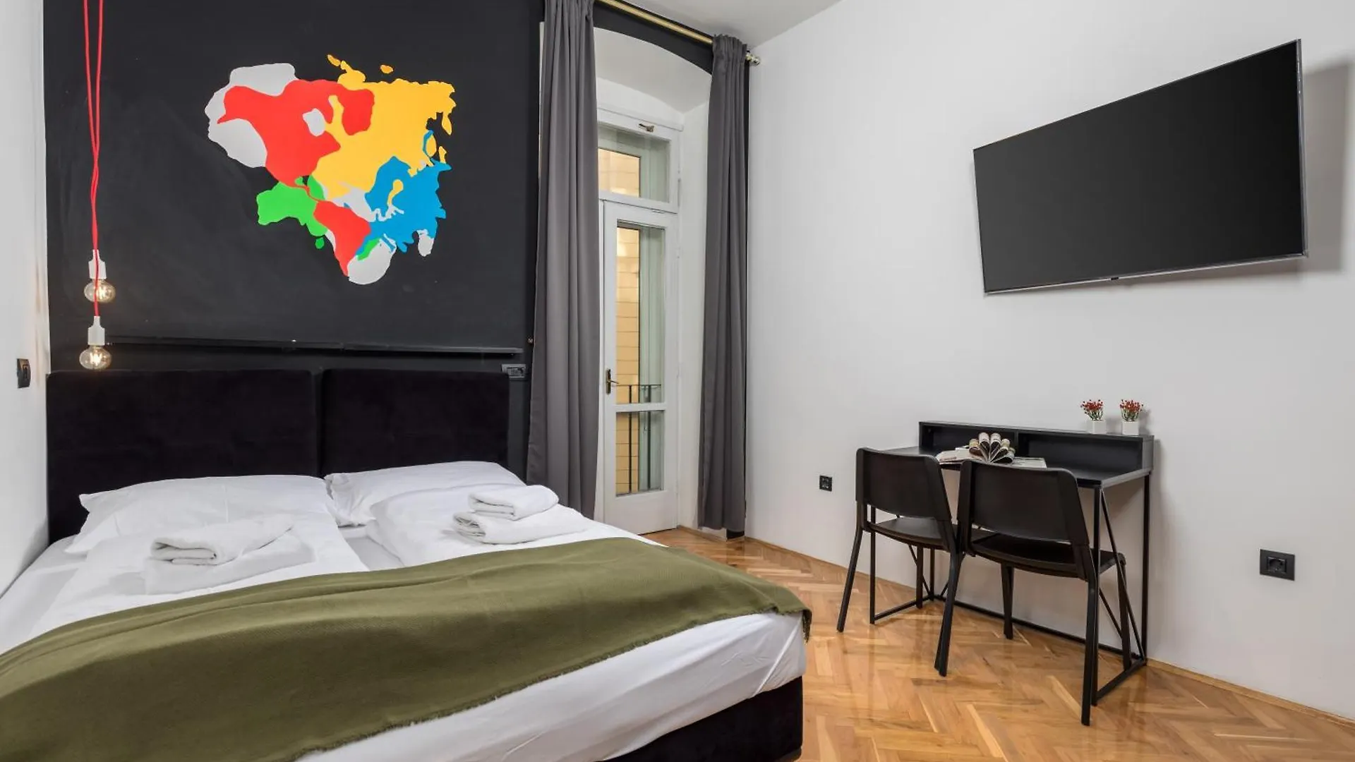 Apartments & Rooms One World Rijeka