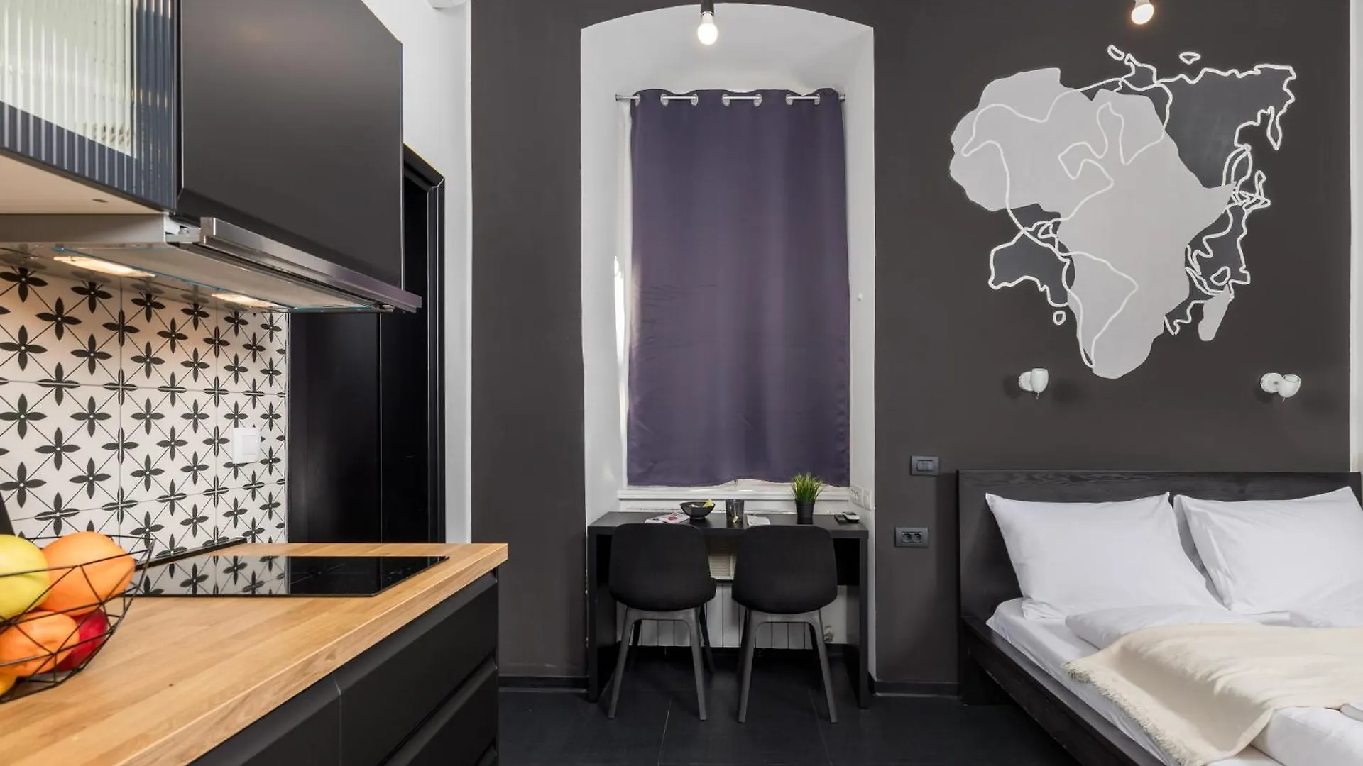 Apartments & Rooms One World 0*, Rijeka